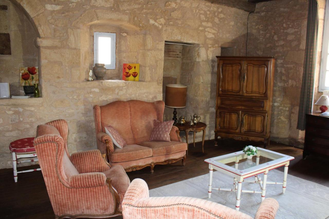 Villa La Roseraie avec accès piscine Hôtel La Roseraie Montignac-Lascaux Exterior foto